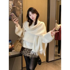 批发流苏披肩毛针织衫女士秋冬款白色宽松<b class='q'>毛衣</b>百搭上衣