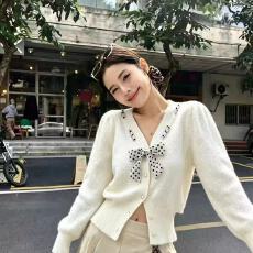 批发2026春装新款甜美温柔风蝴蝶结钉珠<b class='q'>针织</b><b class='q'>开衫</b>女百搭显瘦毛衣外套短