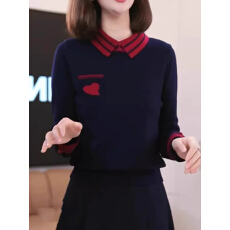 批发时尚百搭藏青爱心撞色条纹翻领长袖<b class='q'>毛衣</b>女秋冬新款修身显瘦针织衫