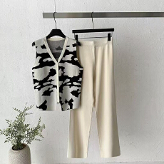 批发2026年<b class='q'>夏</b>季新款甜酷风水墨纹针织套装女宽松显瘦阔腿裤两件套