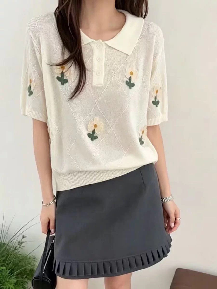 한 부서 POLO 칼라 니트 반팔 티셔츠 여성 2026 새로운 여름 꽃 자수 루즈핏 다용도 슬림해 보이는 맨위