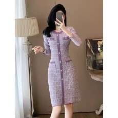 有 紫色小香风春秋针织连衣裙女长袖显瘦毛衣打底裙子包芯纱