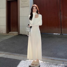 批发MULVAN韩国挂脖针织毛衣连衣裙女秋冬高级设计感内搭打底大摆长裙