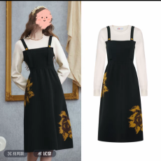 批发假两件针织连衣裙女2025秋季新款<b class='q'>复古</b>长袖裙子默染时分