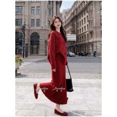 批发法式红色毛衣针织连衣裙女秋冬2025新款巨好看穿搭一整套长裙套装
