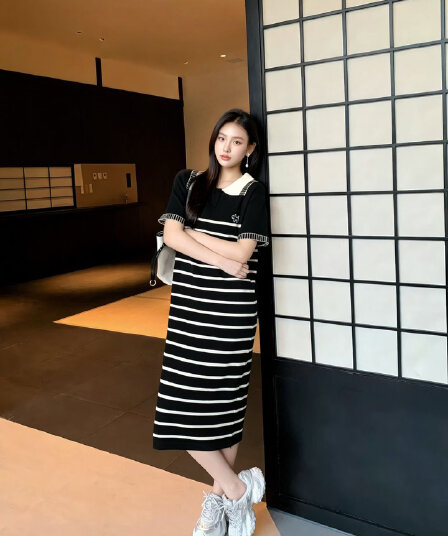 출산 착용 여름 신제품 폴로 칼라 스트라이프 품격 슬림해 보이는 드레스 얼음 실크 롱 스커트