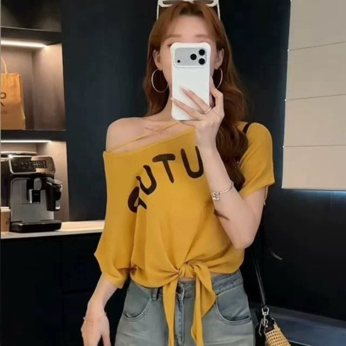 패션 새로운 라운드 넥 가짜 두 조각 니트 불꽃놀이 그림 반팔 캐주얼 루즈핏 풀오버 맨위 여성
