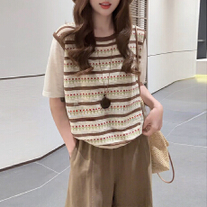 批发<b class='q'>假两件</b>撞色条纹拼接短袖冰丝针织T恤女夏季新款圆领轻薄透气上衣