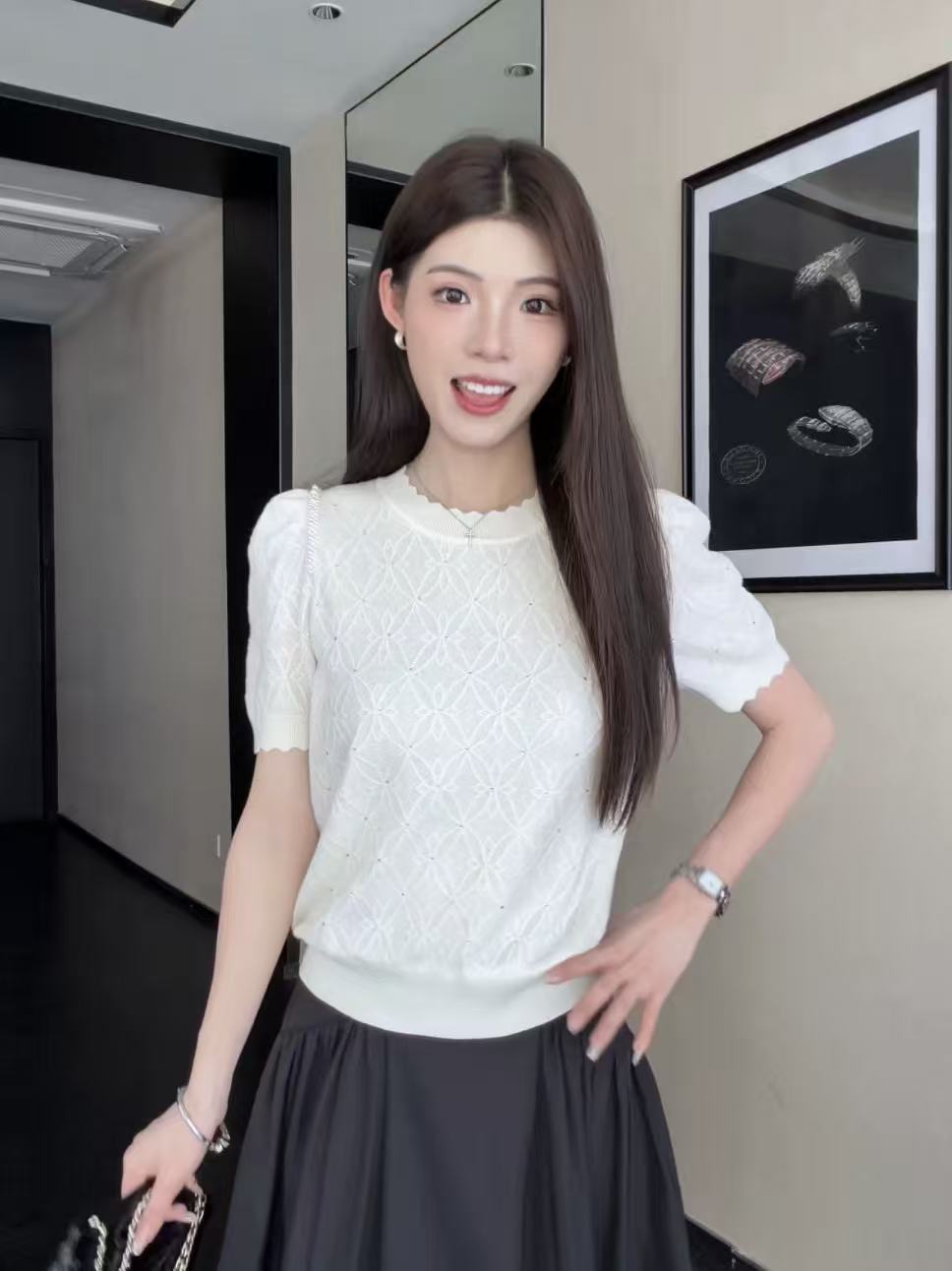프랑스식 품격 자카드 반팔 티셔츠 여성 2026 여름 섹션 디자인 센스 니트 스웨터 맨위