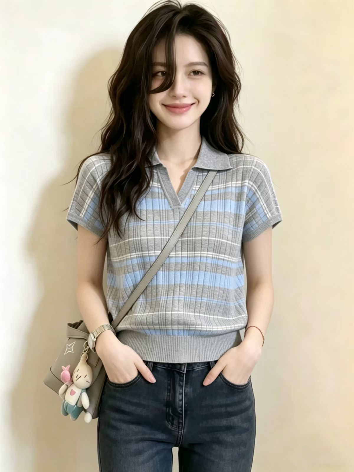 배색 스트라이프 POLO 칼라 반팔 니트 티셔츠 2026 봄 여름 새로운 달콤함 디자인 높음 지혜 센스 맨위