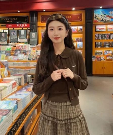 학원 스타일 품격 레트로 베이비 칼라 조끼 오픈 가디건 여성 의류 2026 가을 겨울 새로운 핫걸 투피스 세트