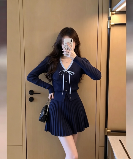 레드 맨 파빌리온 니트 세트 여성 가을 겨울철 부유 한 가족 천 골드 연령 감소 전체 집합 착용 가져 가라. 고급 센스 고유 한 투피스 세트