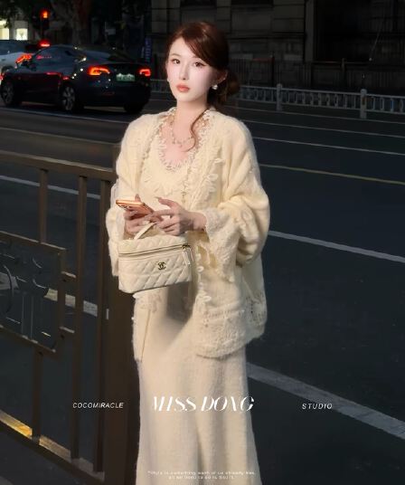 토론토 가을 가을 최고 새 폭탄 양모 니트 오픈 가디건 가져 가라. 점프 슈트 치마 세트 여성