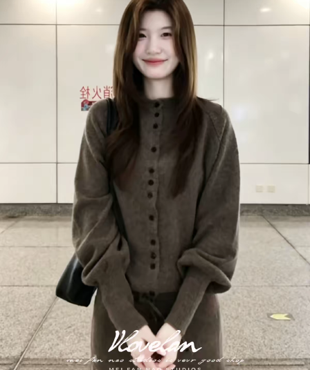 프랑스식 싱글 줄 버튼 긴팔 스웨터 여성 코트 가을 예술 계열 품격 슬림해 보이는 루즈핏 고급 센스 오픈 가디건 맨위