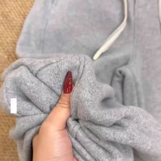 批发米妮复合奥粒绒400克原版做法 慵懒风灰色保暖卫裤女