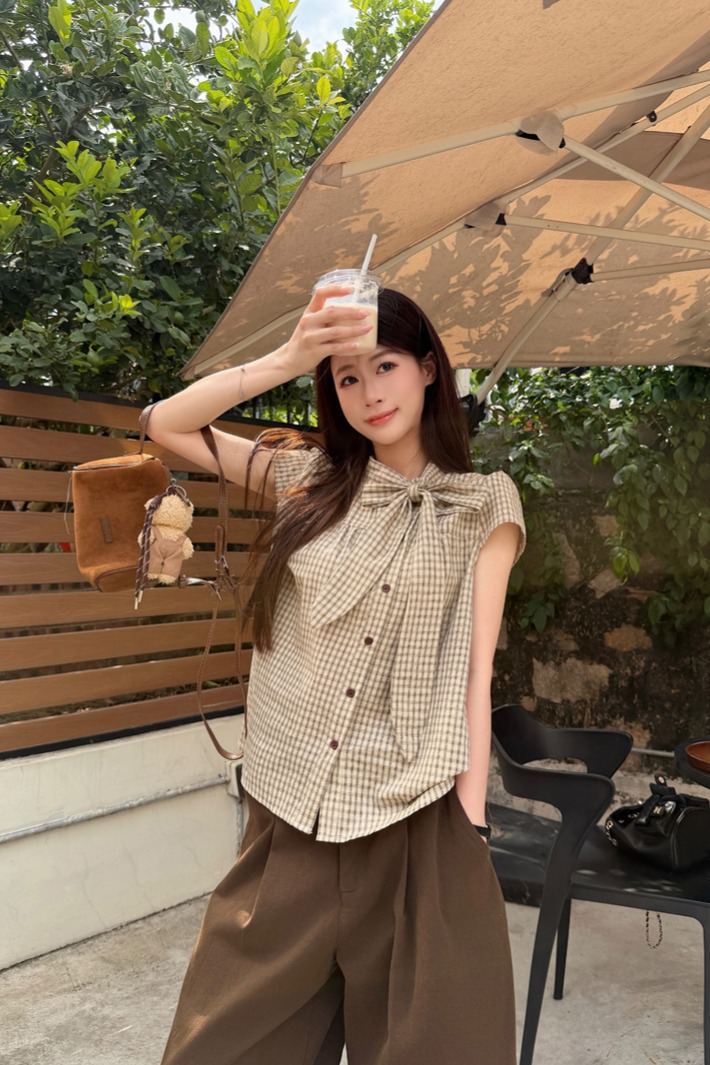 한국 스타일 품격 스탠드 칼라 레이스업 체크무늬 작은 날다 소매 셔츠 여성 의류 여름 디자인 센스 작은 대중 Chic 맨위