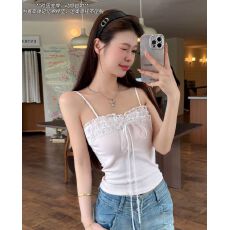 批发纯欲美背辣妹蕾丝花边背心吊带女新款设计感系带打底修身显瘦上衣