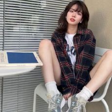 批发复古甜酷格子长袖衬衫女 新款设计感小众宽松衬衣外套