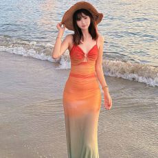 批发海边度假风气质渐变色吊带<b class='q'>长裙女</b>夏旅游性感辣妹沙滩网纱连衣裙子