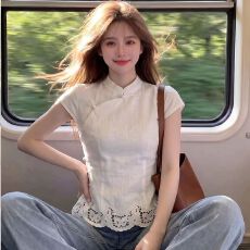 批发夏季新款时尚新中式国风盘扣<b class='q'>衬衫女</b>蕾丝镂空显瘦设计小衫上衣
