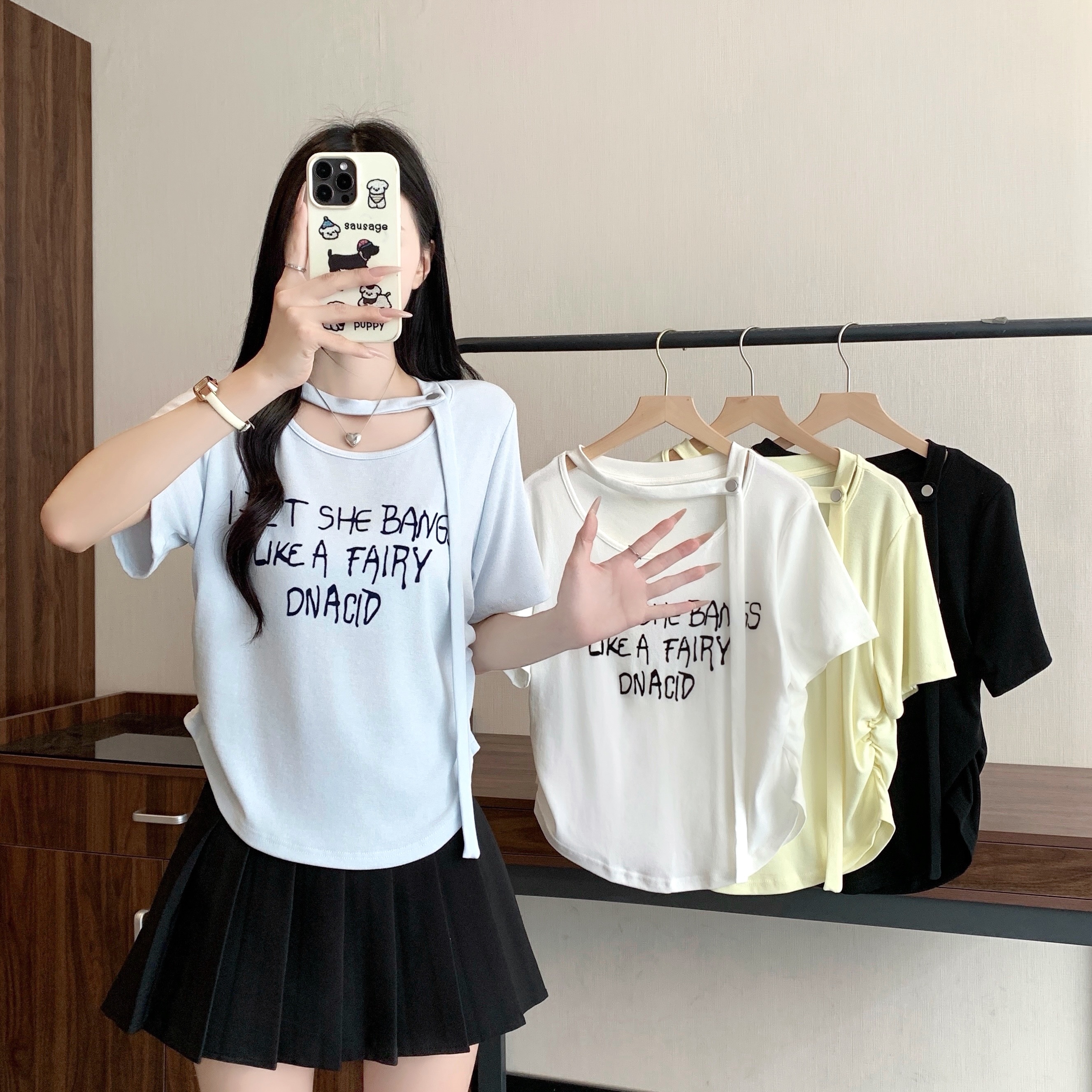 정가 실사 여름 새로운 한국 스타일 디자인 센스 리본 알파벳 프린트 슬림해 보이는 반팔 티셔츠 맨위 여성