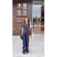 批发Liixu韩系高级感穿搭. 不对称绑带收腰半袖+冰丝垂感阔