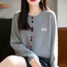 批发时尚外穿<b class='q'>百搭</b>针织开衫<b class='q'>外套</b>女2026新款秋女装上衣秋冬毛衣
