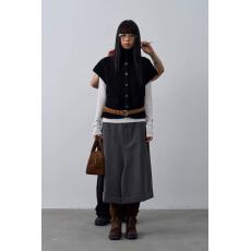 批发韩系高智感纯羊毛叠穿<b class='q'>针织</b><b class='q'>背心</b> 粗针高领开衫毛衣女