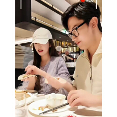 批发<b class='q'>明星</b>日记徐如蓝<b class='q'>同款</b>小香风真羽毛袖针织开衫女法式高级感短款毛衣