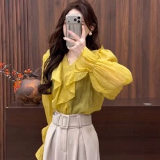 批发高级感V领拼接百搭开衫长袖薄款荷叶边上衣收腰宽松泡泡袖衬衫女