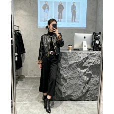 批发网红同款酷飒风豹纹拼接蛋白皮超软立领PU皮衣外套女<b class='q'>春</b>秋季短夹克