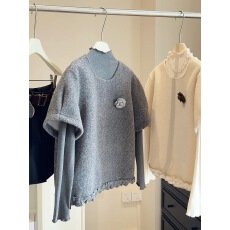 批发法式小香风气质高级感毛呢短袖马甲+木耳边打底衫叠穿时尚套装女