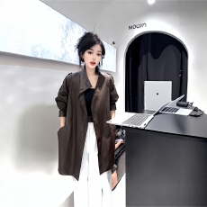 批发咖色立领PU皮衣外套女秋季大码胖mm气质时尚高级感中长款收腰风衣