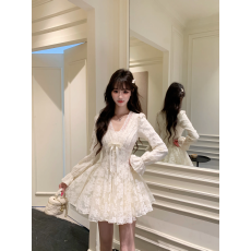 批发越韩小鱼 天使之翼 法式纯欲<b class='q'>蕾丝</b><b class='q'>连衣裙</b>收腰千金风生日蓬蓬裙女秋