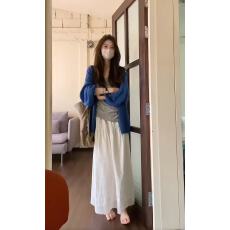 批发2026春季新款显白蓝色开衫加宽松背心加花边半裙套装