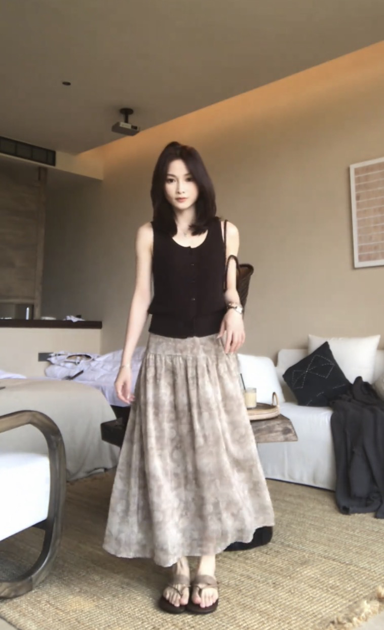 the artizzi 여름 슬림해 보이는 조끼 반팔 슬림해 보이는 반 스커트 세트