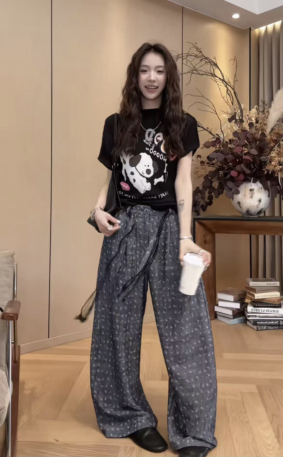 작은 조용한 잠시 만화 전후 프린트 반팔 t 차가운 슬림해 보이는 긴 바지 세트 보내기 허리 로프