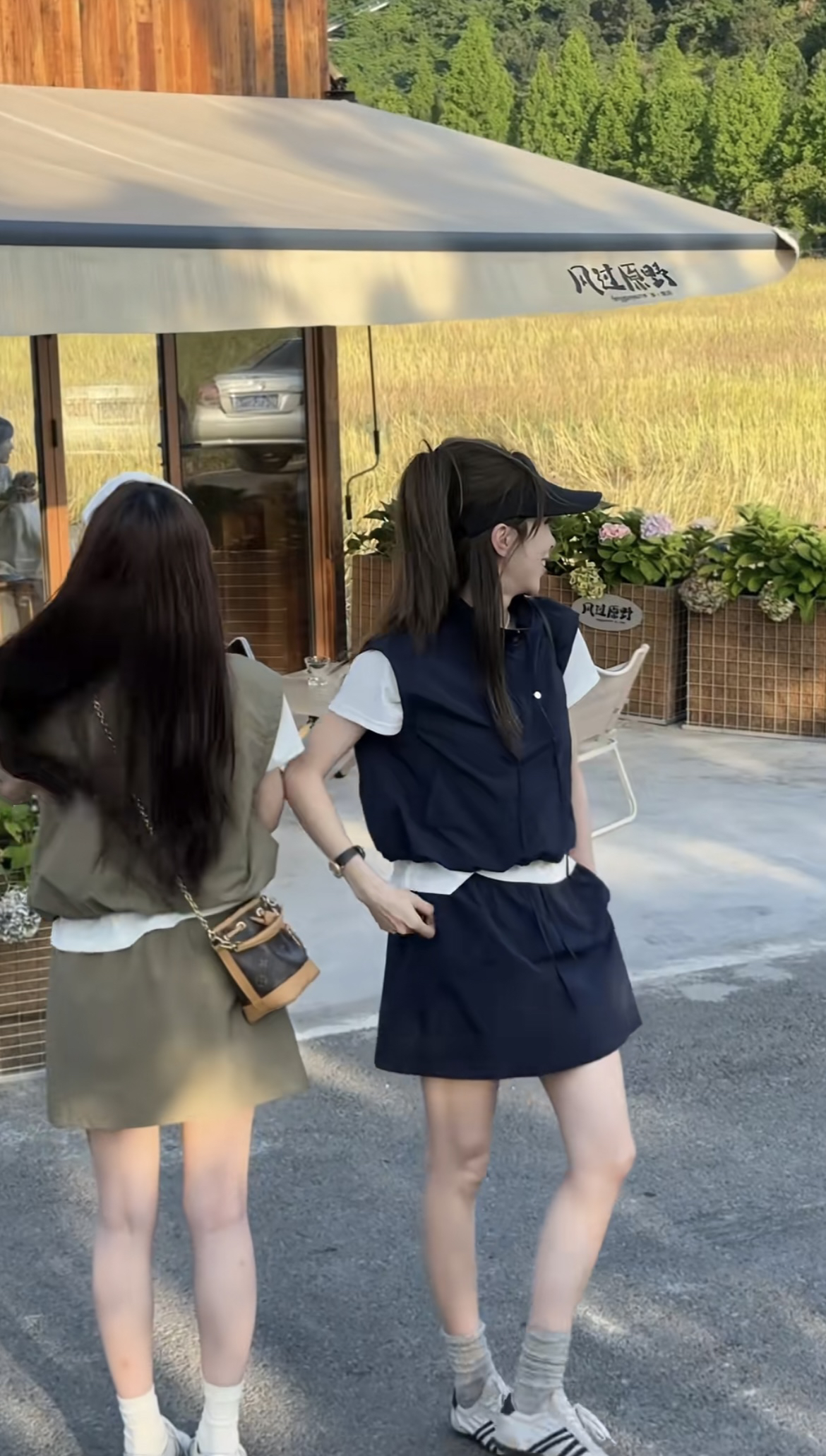 여름 새로운 한 부서 느긋한 느슨함 센스 다용도 슬림해 보이는 맨위 치마 세트