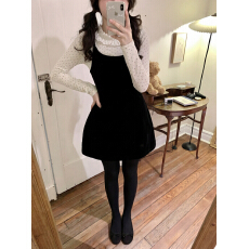 批发实拍实价  木耳边波点针织<b class='q'>打底</b>衫+气质丝绒<b class='q'>吊带</b>裙黑色小礼裙