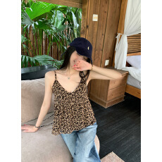 批发<b class='q'>实拍</b>实价  绝美小吊带背心内搭性感辣妹宽松显瘦豹纹无袖上衣