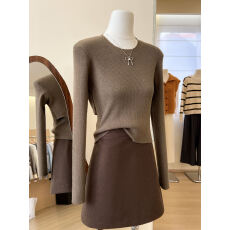 批发<b class='q'>实拍</b>~后背镂空针织衫女打底内搭秋冬修身毛衣上衣