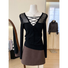 批发实拍~性感辣妹交叉绑带v领针织打底衫<b class='q'>女</b>内搭秋冬镂空长袖上衣