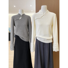 批发实拍~镂空钩花灰色半高领长袖针织衫女秋<b class='q'>冬</b>内搭打底气质上衣