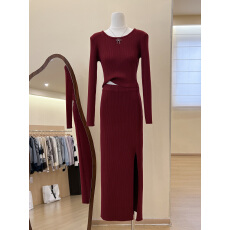 批发实拍~入冬衣服女装秋冬季一整套红色针织上衣半身长裙两件套装