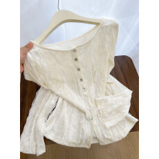 批发实拍~小众随性休闲风白色蕾丝上衣女高级感修身显瘦上衣百搭别致