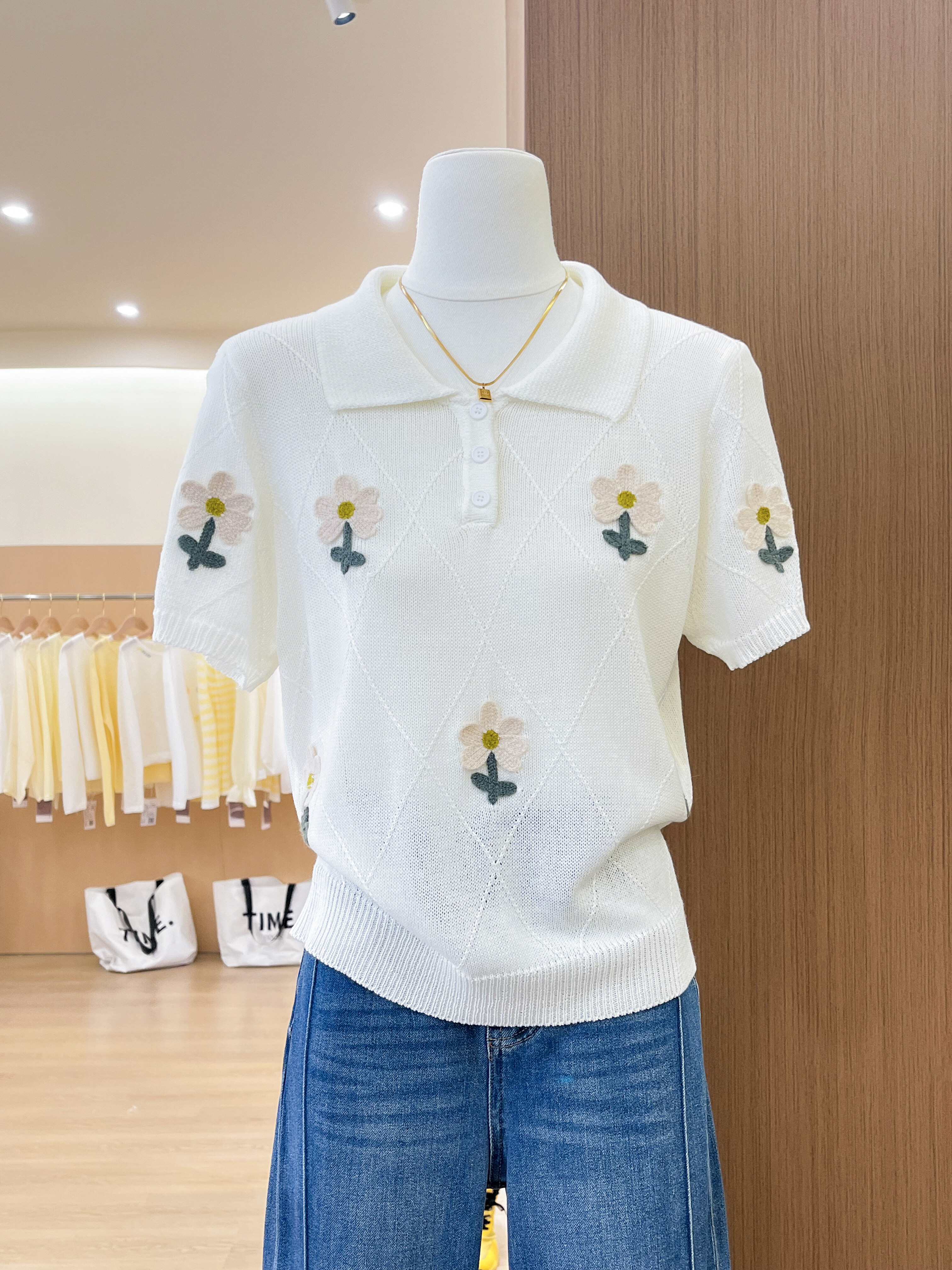 실사 무거운 작업 폴로 칼라 POLO 셔츠 화이트 3 차원 작은 꽃 자수 여름 반팔 니트 티셔츠 여성 의류