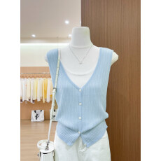 批发实拍~V领针织背心女坎肩<b class='q'>夏季</b>宽松假两件无袖针织内搭上衣