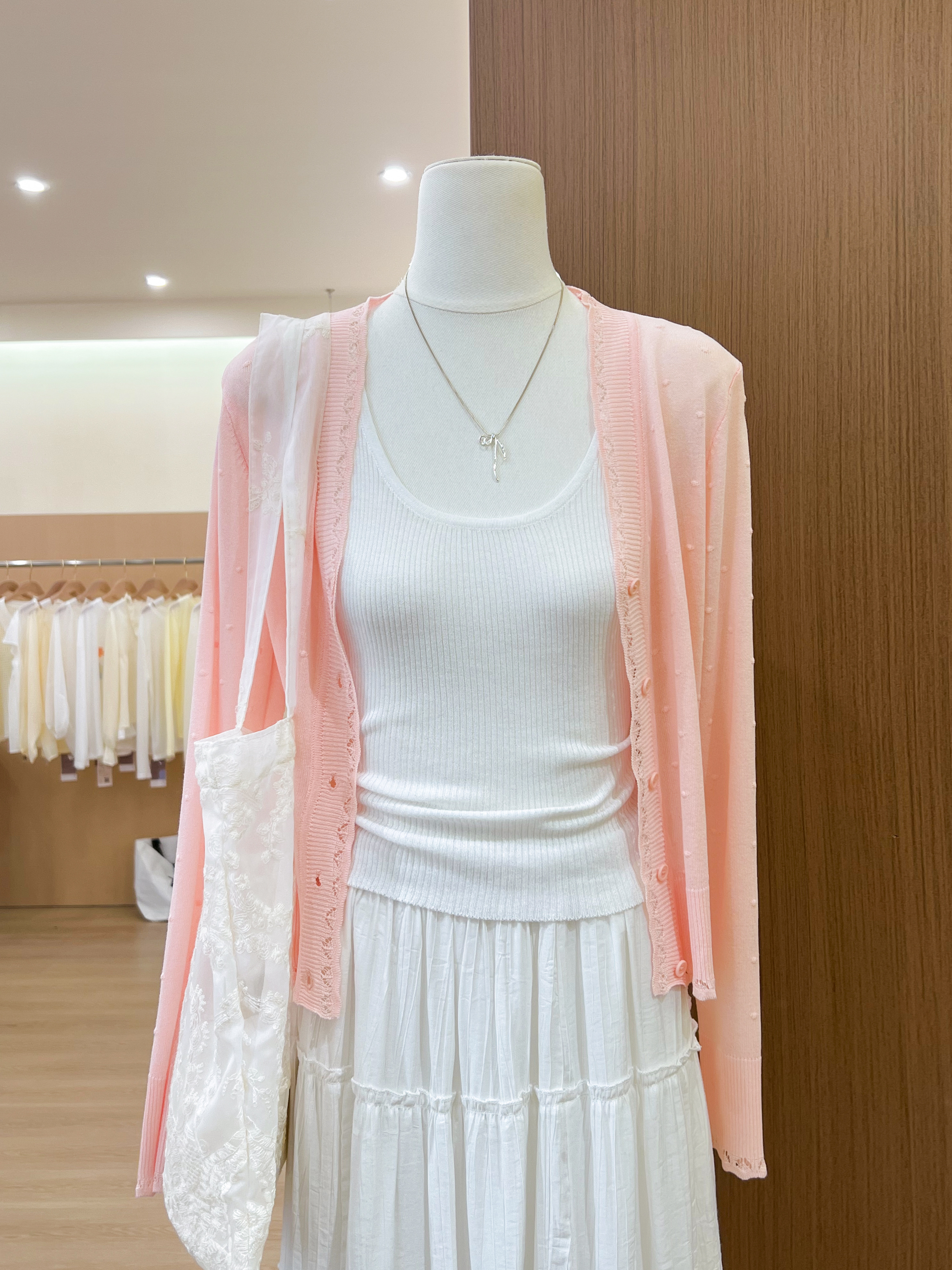 日系冰凉针织防晒针织开衫上衣 服裝批發女裝批發服飾貨源