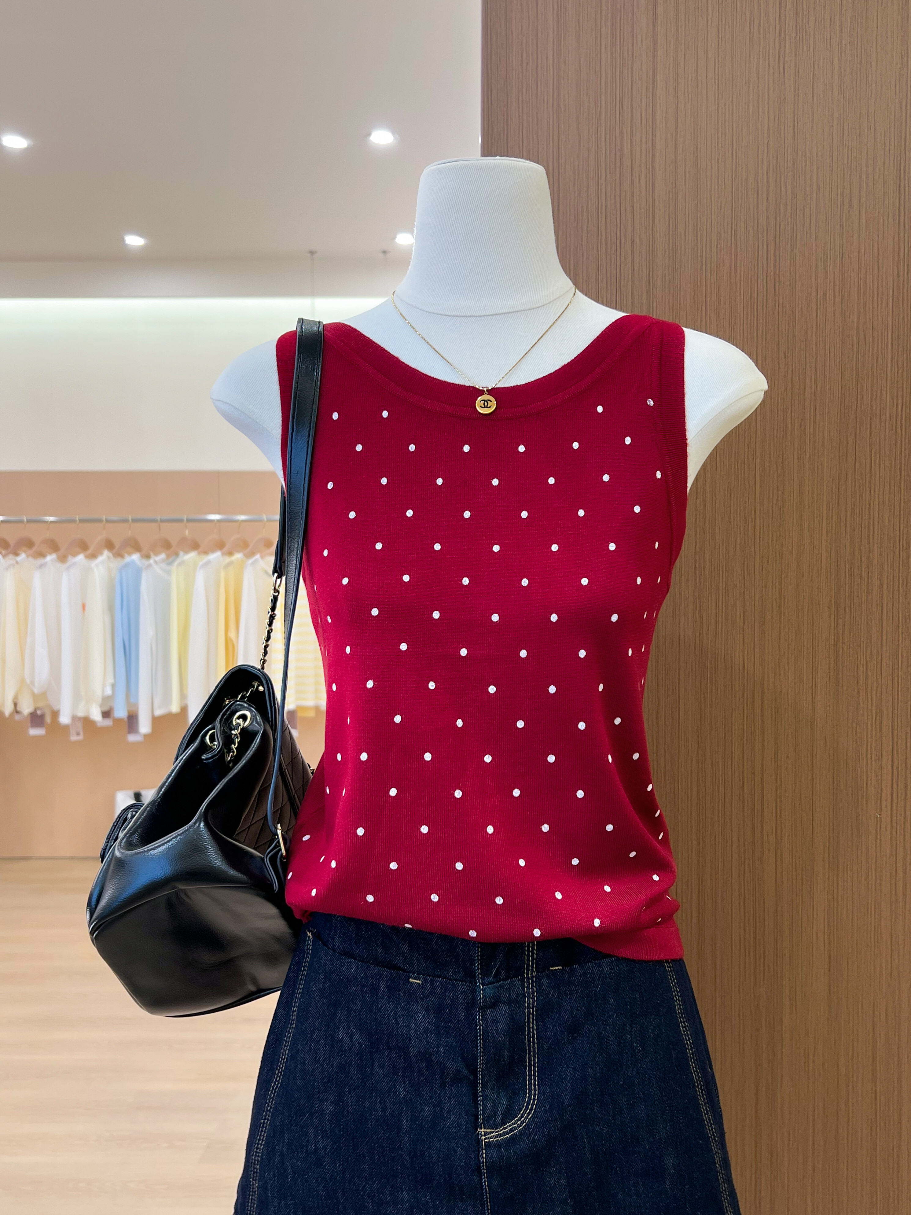 韩系波点针织背心女夏外穿小吊带修身显瘦无袖辣妹短上衣 服裝批發女裝批發服飾貨源