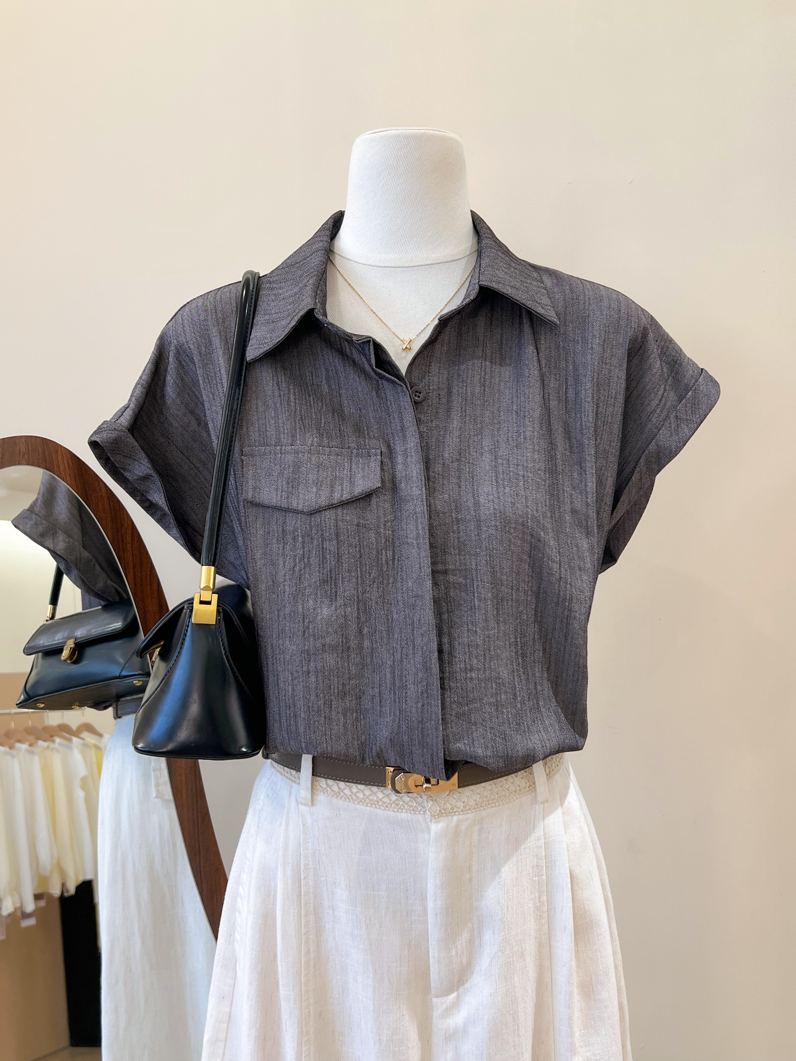 宽松小衫轻职场通勤穿搭法式灰色短袖衬衫上衣女夏 服裝批發女裝批發服飾貨源